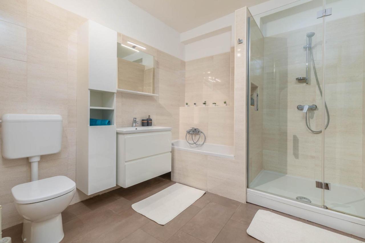 Apartment Melanie Πούλα Εξωτερικό φωτογραφία